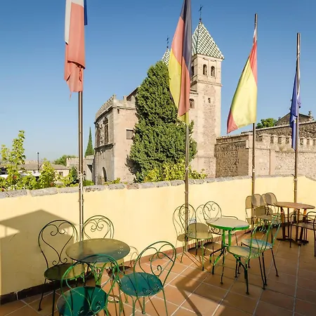 YIT Puerta Bisagra-3