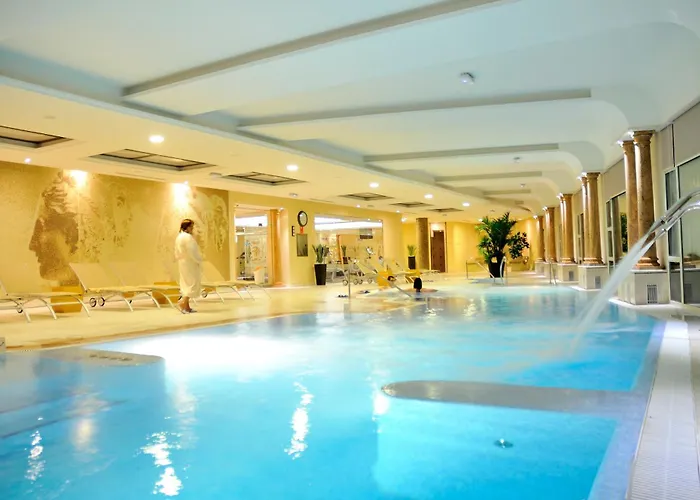 Hotel familiar: Beatriz Toledo Auditorium & Spa